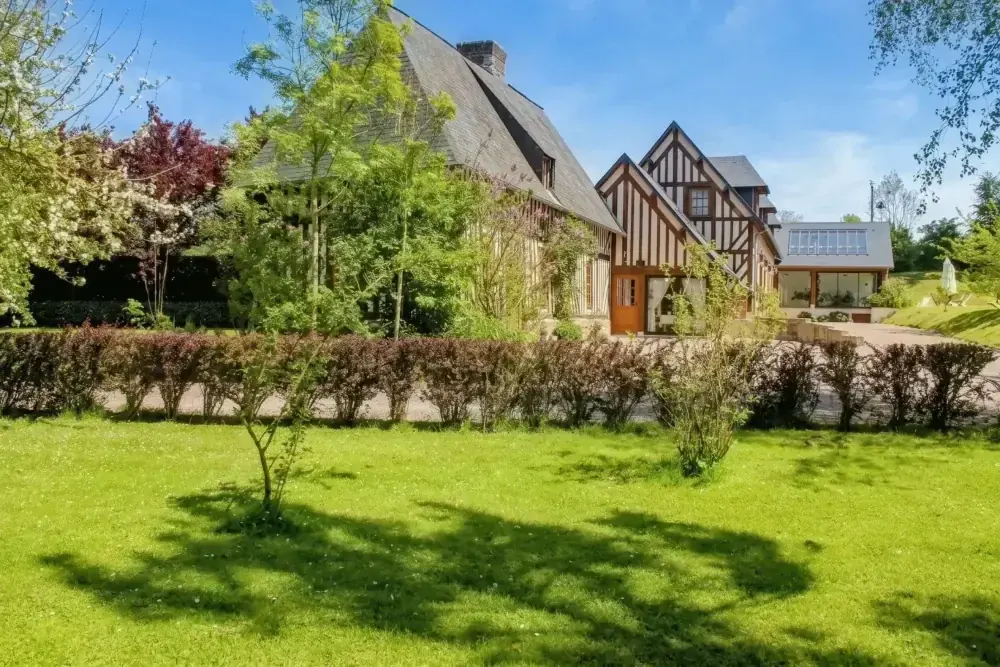 Le jardin d'un gîte normand